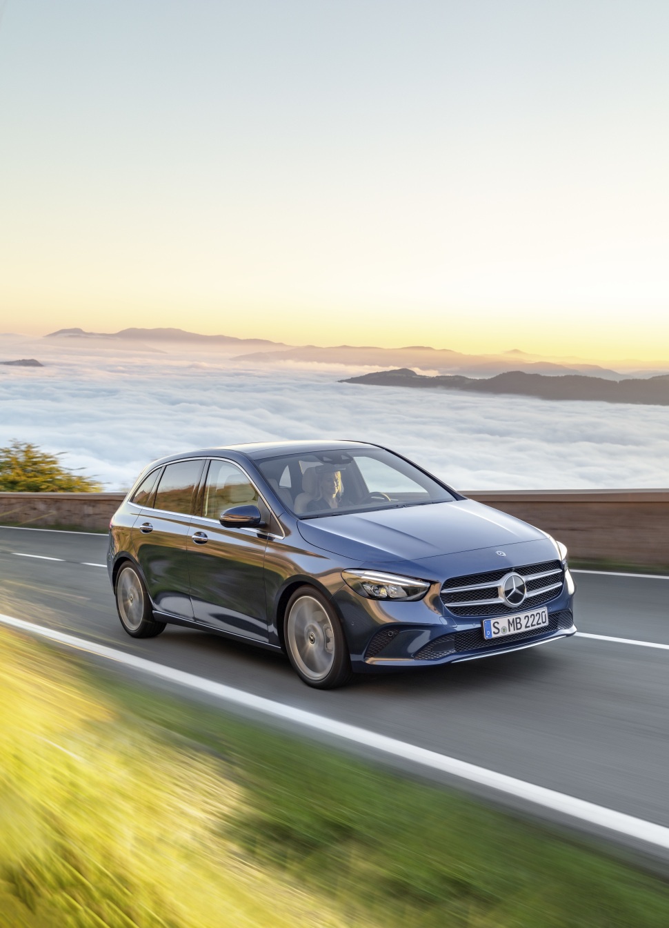 Mercedes-Benz B-class (W247) B 180d (116 Hp) DCT